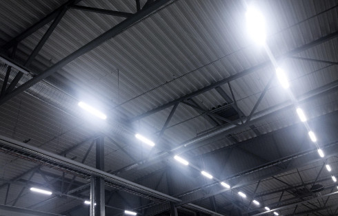 Industrial led store lighting solutions